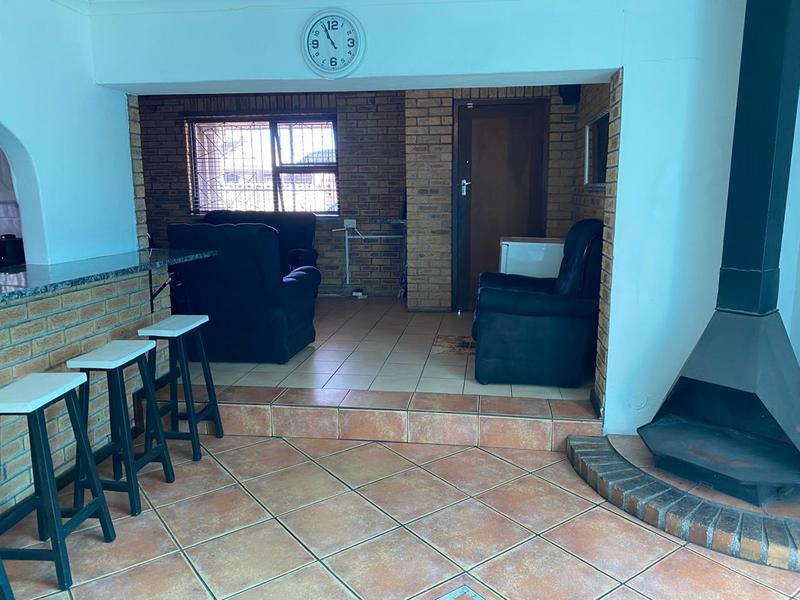 3 Bedroom Property for Sale in The Connifers Western Cape